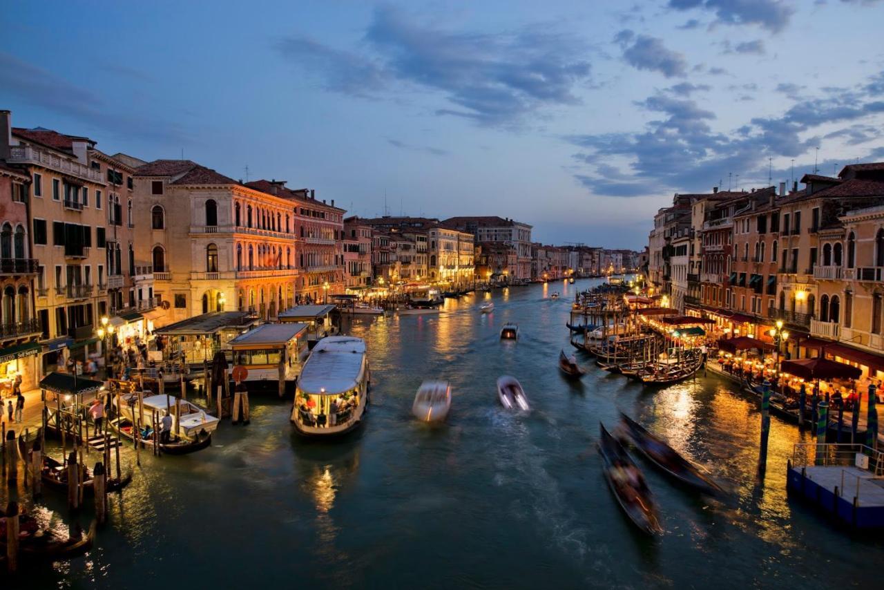 Canal Tron Venise Extérieur photo