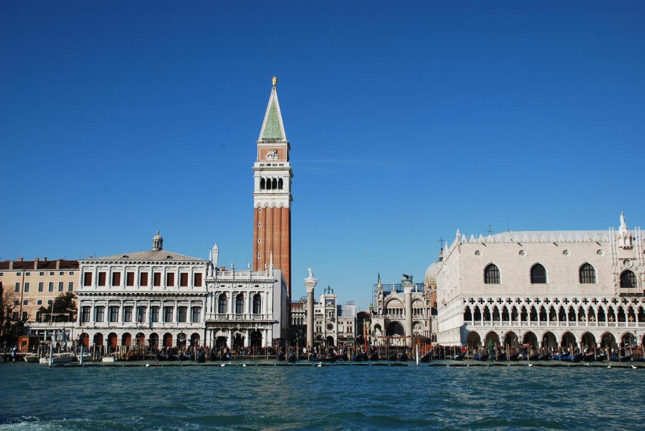 Canal Tron Venise Extérieur photo